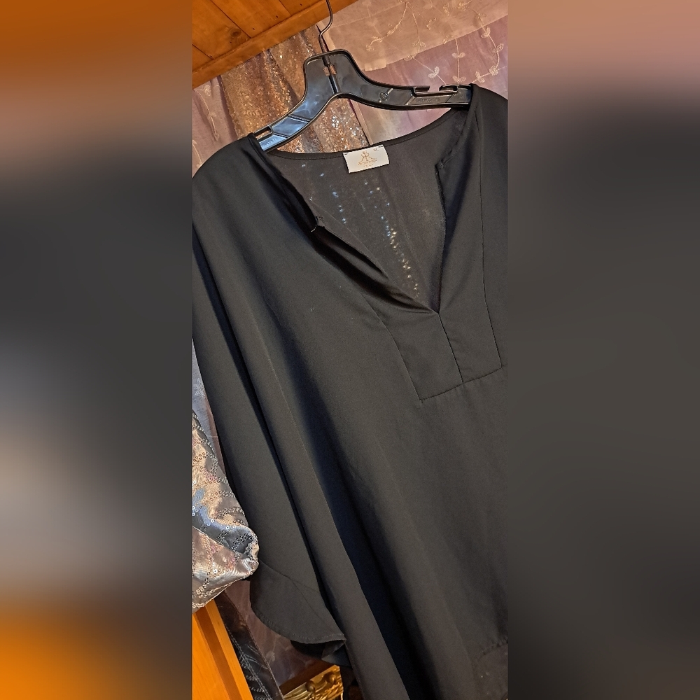 Prinzzesa Boutique Sheer Black Women's Top. Open Sides Cape Top. - Picture 3 of 9